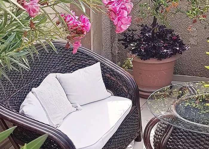 Луксозна вила Rosi *