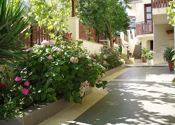 Луксозна вила Rosi